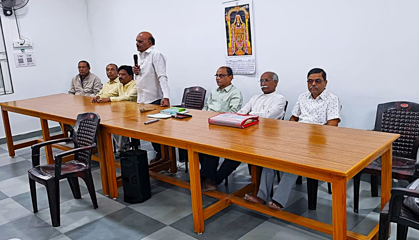 1Narasimha Rao Garu General Secretary starting the 40th meeting.jpeg